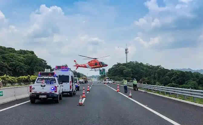 大化高速公路汽车救援案例
